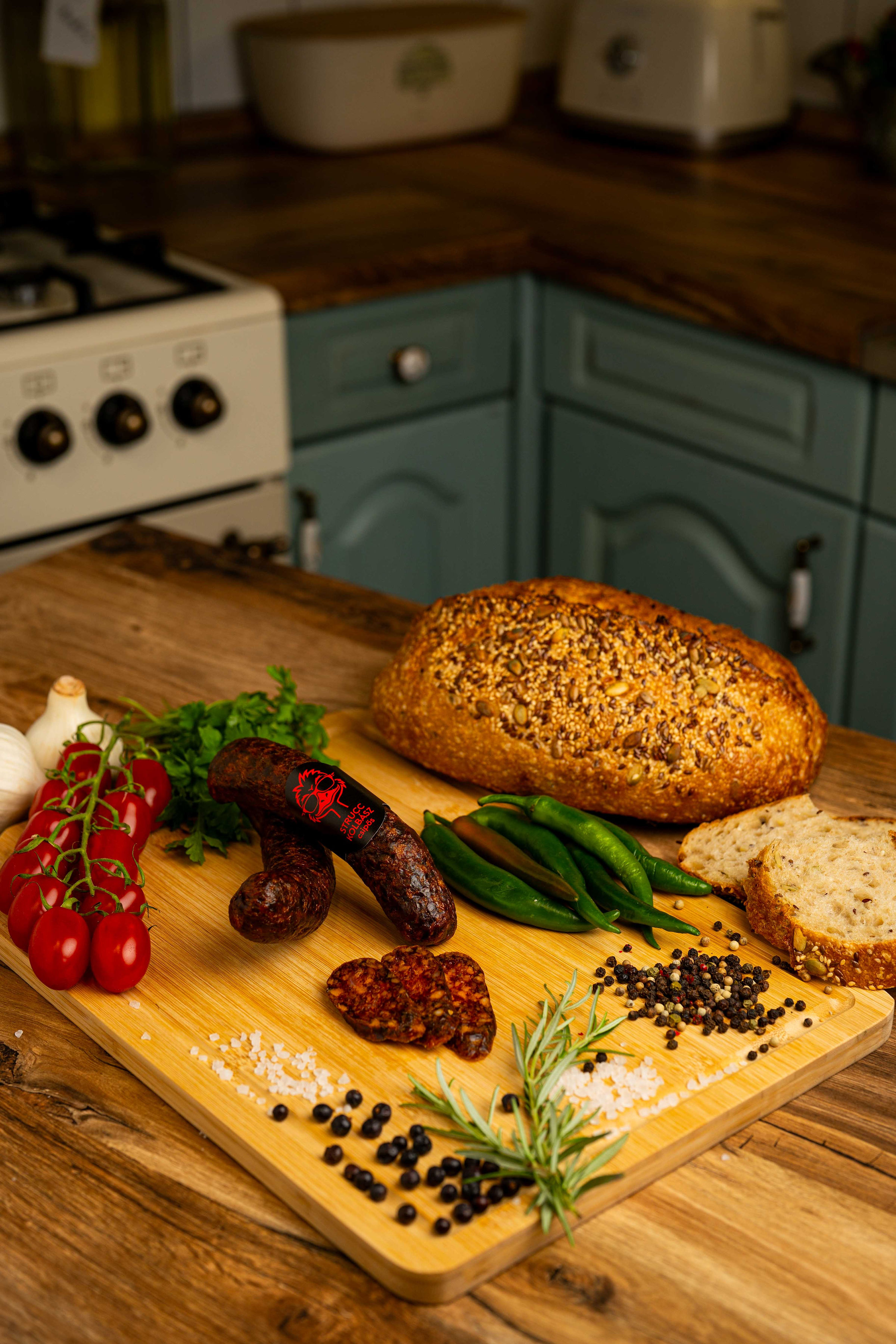 Strucc csípős kolbász füstölt