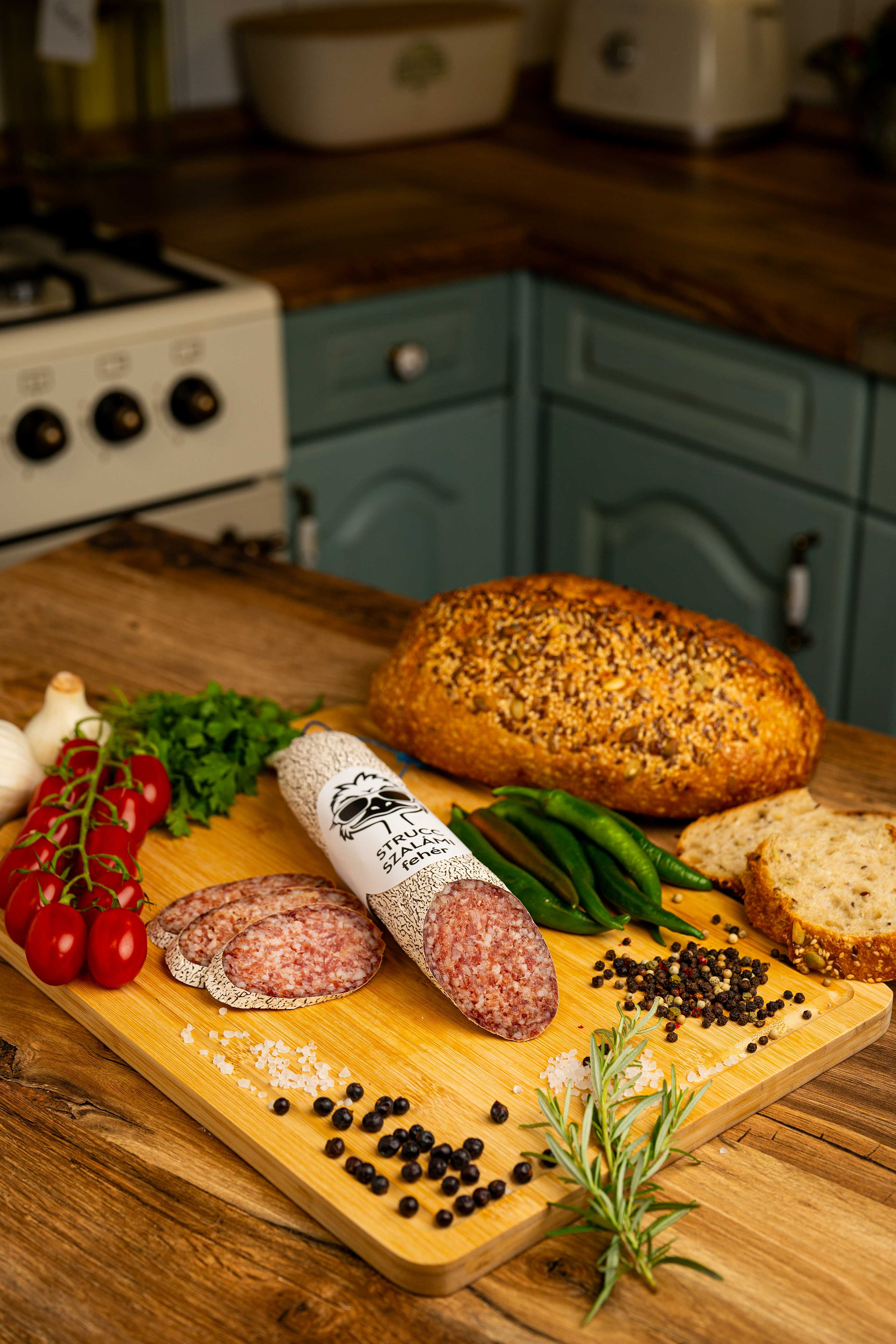 Strucc fehér szalámi füstölt