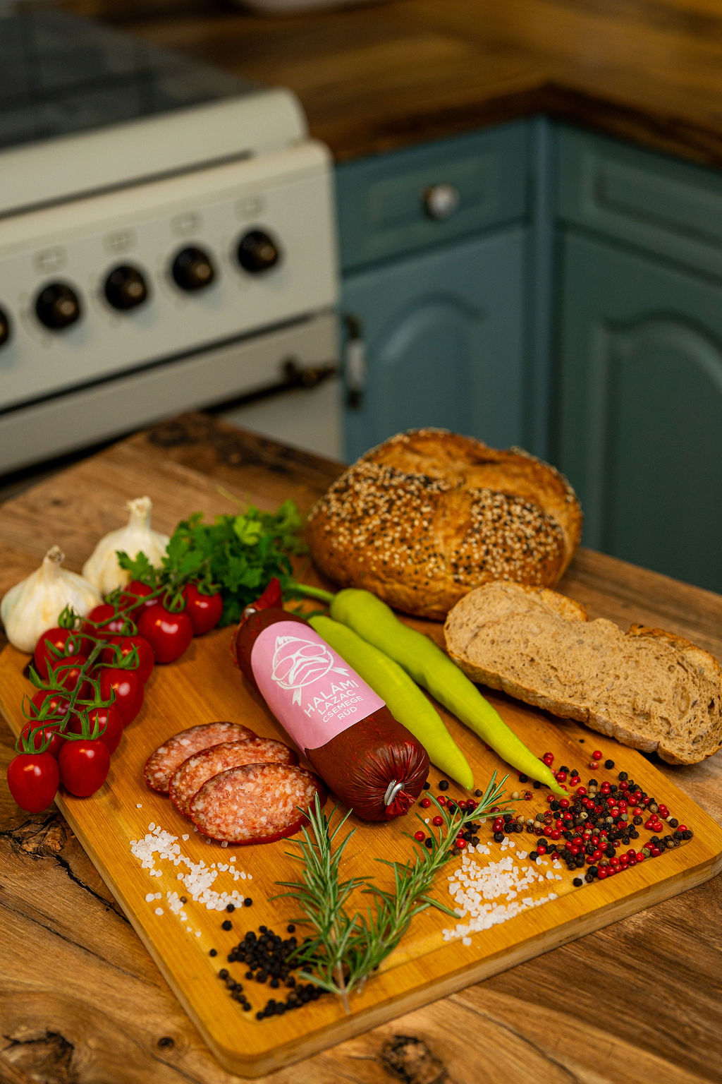 Halámi Lazac paprikás füstölt rúd